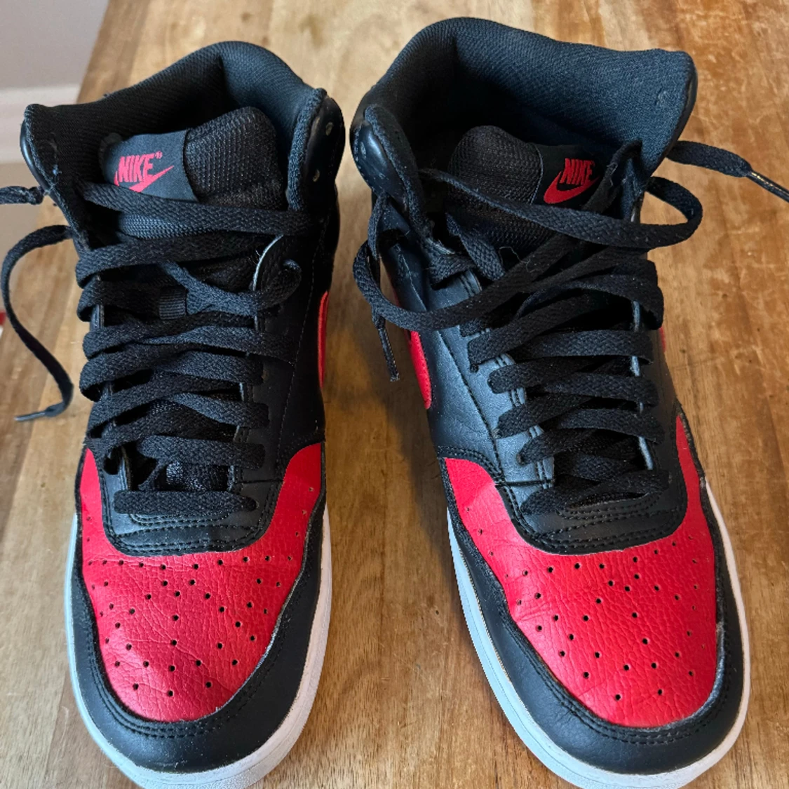 Nike Sneaker Court Vision Mid - Svart/Röd/Vit - 91