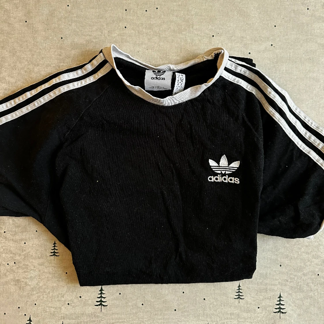 Adidas tshirt - 90