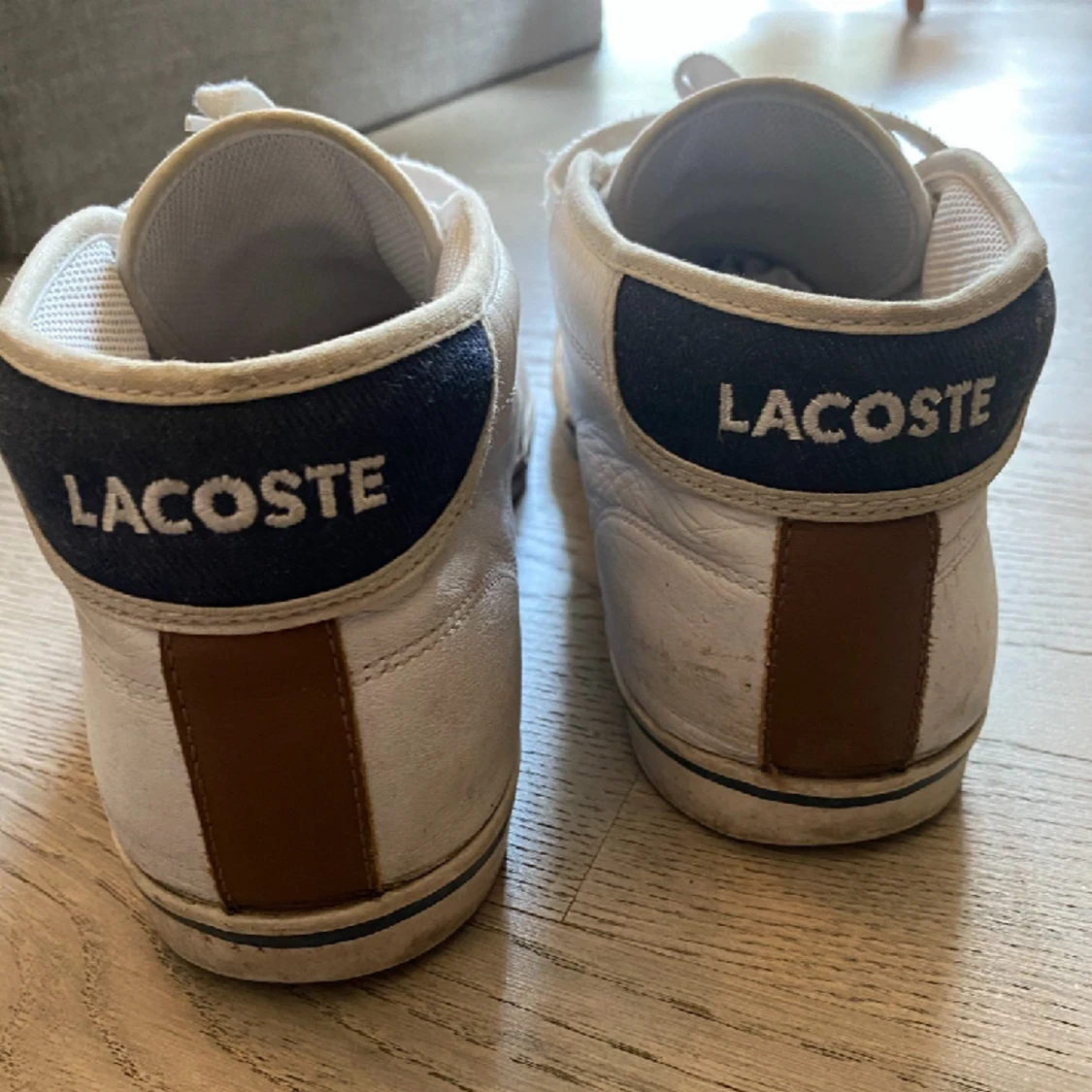 Lacost sneekers  - 90