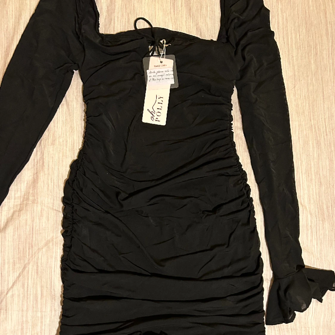 long sleeve mesh mini dress från oh polly - 90