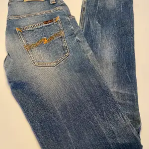 Snygga Nudie jeans i nyskick 28/34