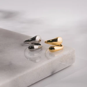 POSEIDON - Justerbar 🤍 Rostfritt stål 🤍 Ringbox ingår 🤍 Olympiabutik.se 🤍 99kr/st