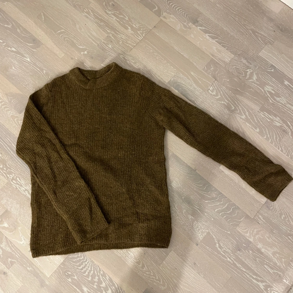 Stickad tröja