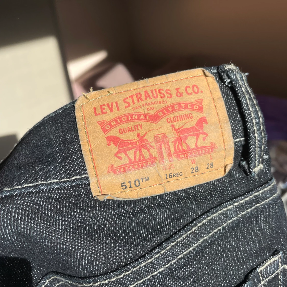 Levis Jeans - 90