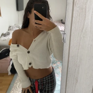 Stickad topp - Snygg stickad topp 