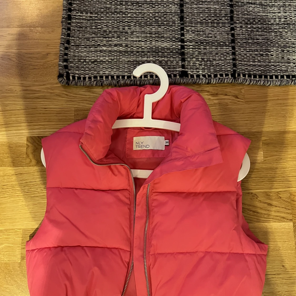 Cropped puffer vest - 91