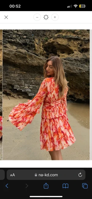 Sanna jörnvik xnakd  - Helt ny, aldrig använd!! Storlek 40 men liten i storlek (passar 36-40) Helt slutsåld!!!!💗