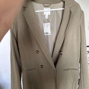 Linnekavaj H&M! - Aldrig använd!💗