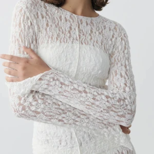 Spets topp - Aldrig använd. Storlek S🤍 Fler bilder finns