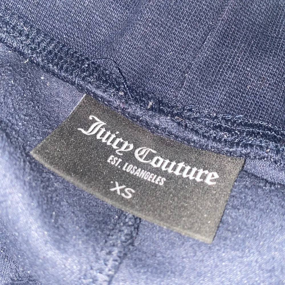 Byter mot storlek S eller säljer. . Jeans & Byxor.