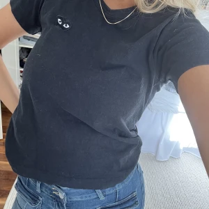 CdG play t-shirt  - T-shirt från Cdp Play