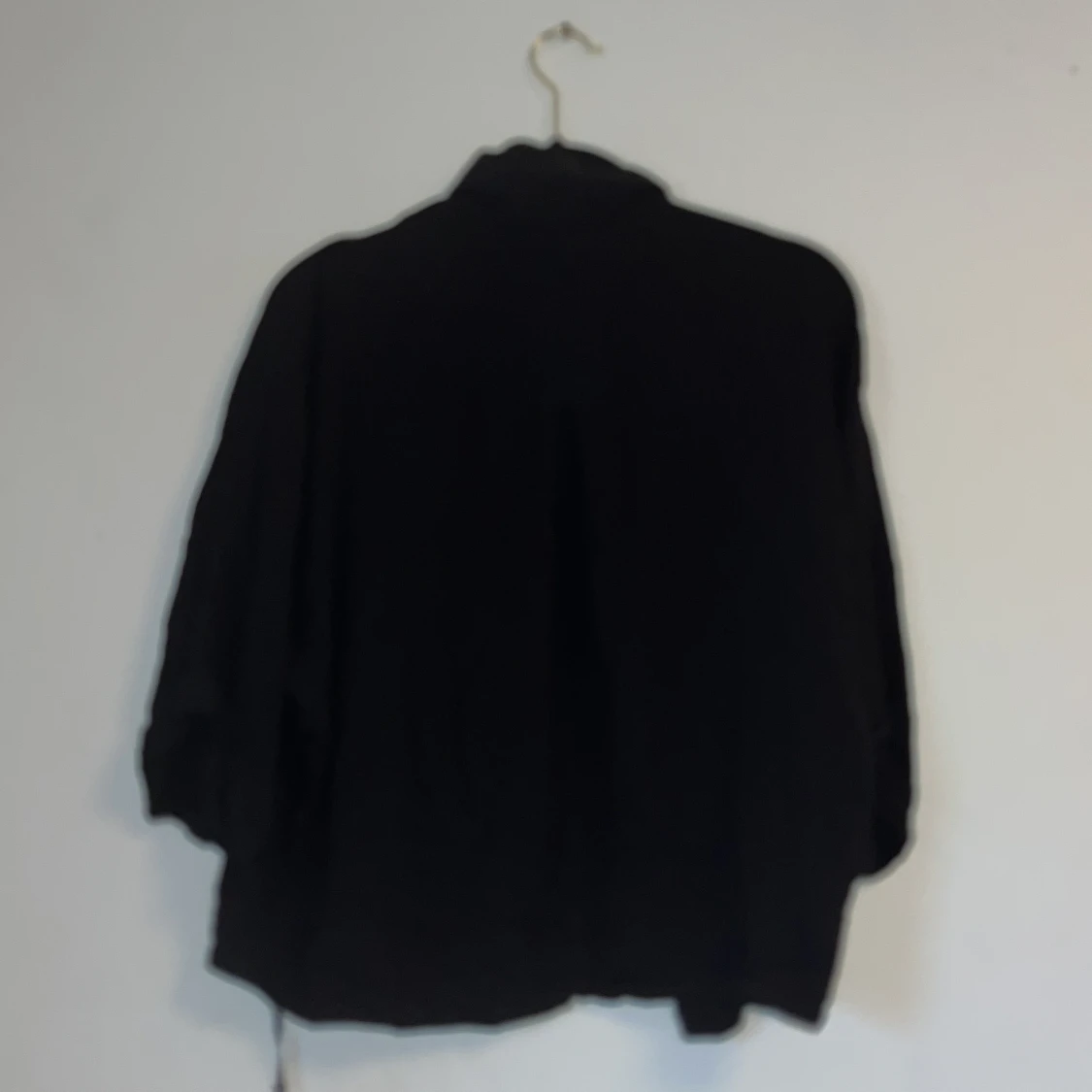 Svart blus  - 90