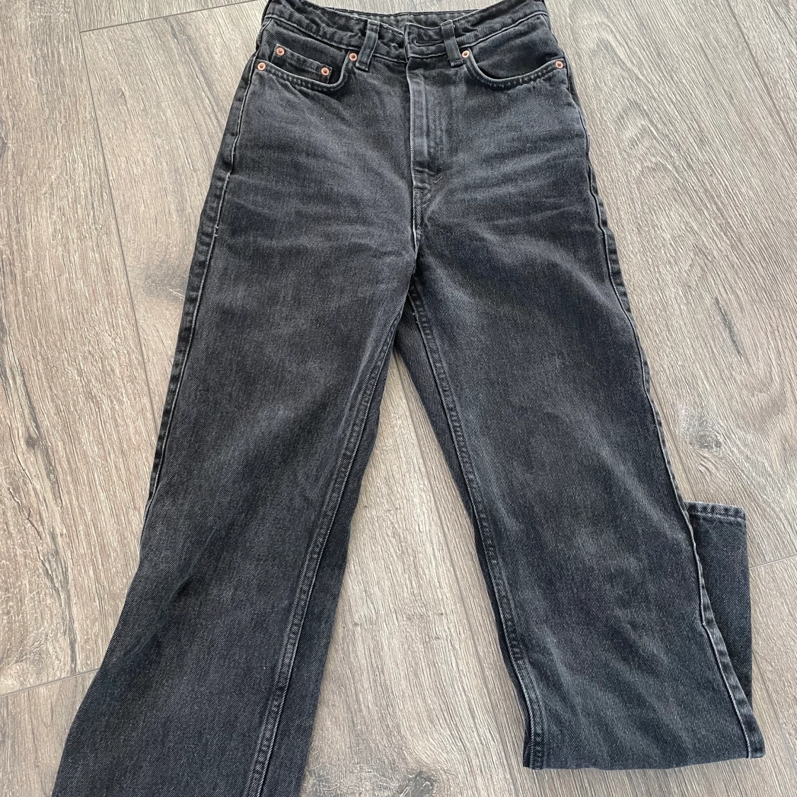 Jeans svart/grå weekday