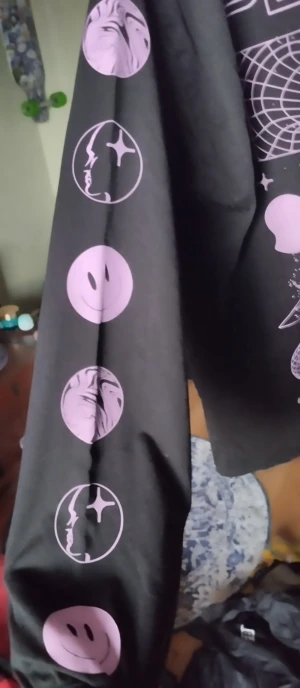 Rave planet tee long vailent - Vailent long tee race planet från Carlings går ej att köpa längre 