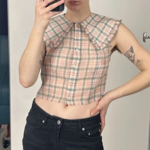 Other stories blus - Så söt blus från other stories med stor krage 💫