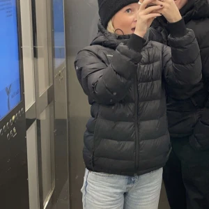 Peak performance jacka  - Säljer min vinterjacka då ja vill ha en ny