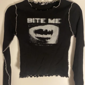 Cool topp 🤟 - Fett skön men används aldrig. Skriv för fler bilder/frågor💕