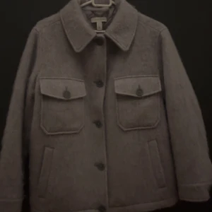 Kappa  - Grå kappa i storlek Xs men passar också S 💕