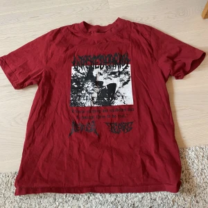 Cool t-shirt - T-shirt från Wasted! 