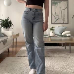 Mom jeans från Gina Tricot