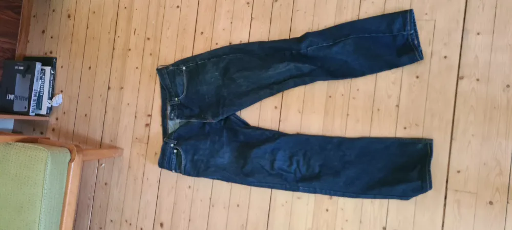Levis 34/34 Mörkblå. Jeans & Byxor.