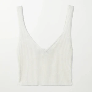 Linne - Ribbat linne från Weekday. Endast använt ett par gånger, väldigt fint skick💗