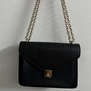 Väska - Inget märke, använd.