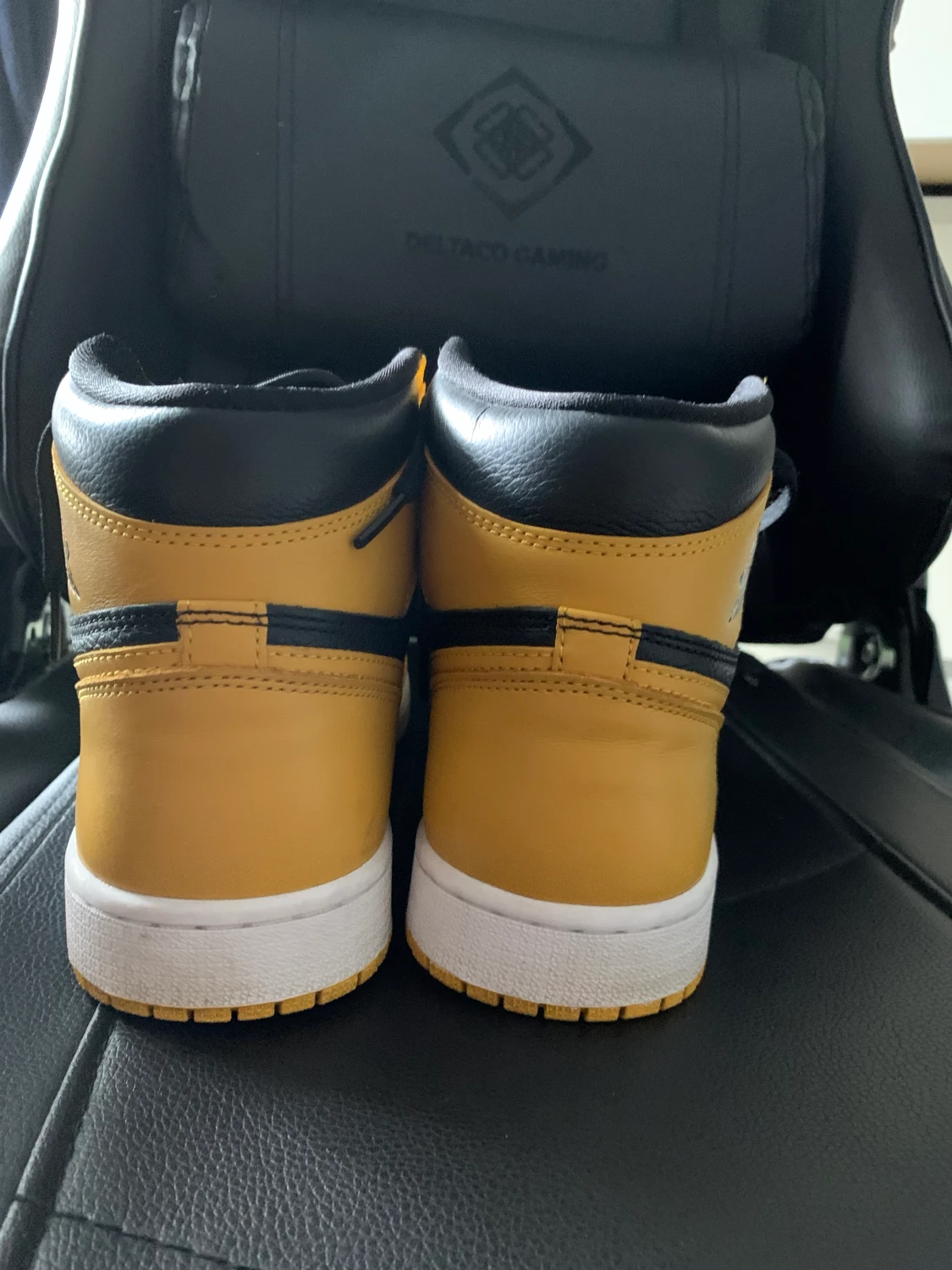 Jordan 1 Pollen - 90