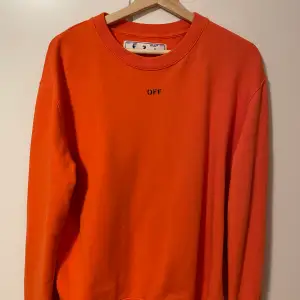 Orange Off white stencil sweater   Ny skick 10/10 Bara testad