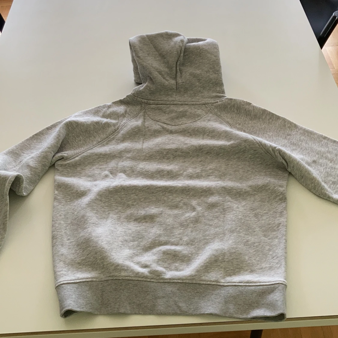 Gant hoodie grå - 90