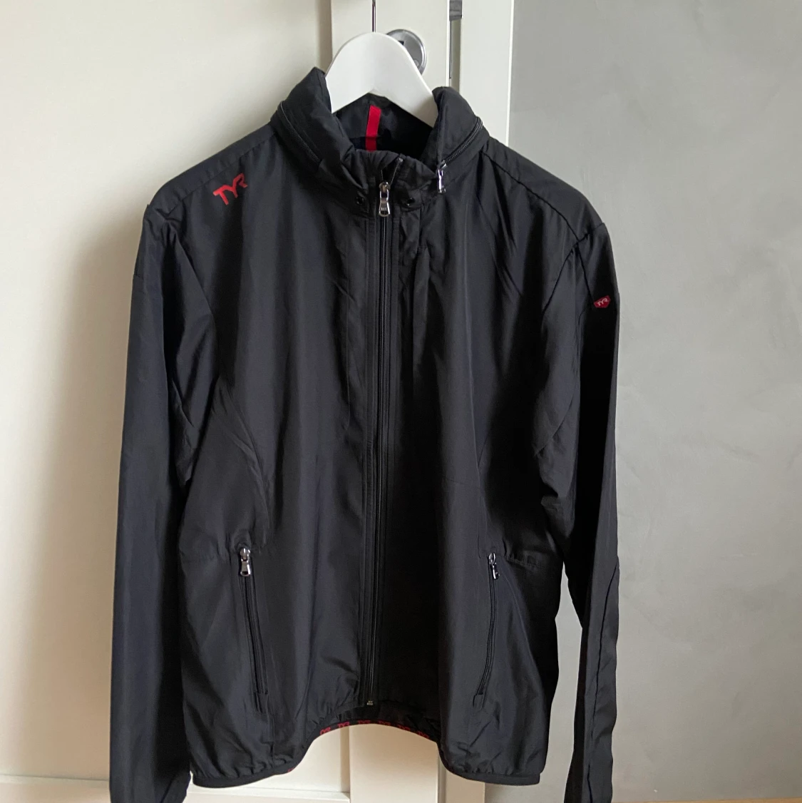 TYR tunn jacka 