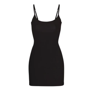 Skims SOFT LOUNGE SLIP DRESS - Fin klänning som köptes förra sommaren! Originalpris - 765kr  Jätte bra kvalite och skönt tyg💓