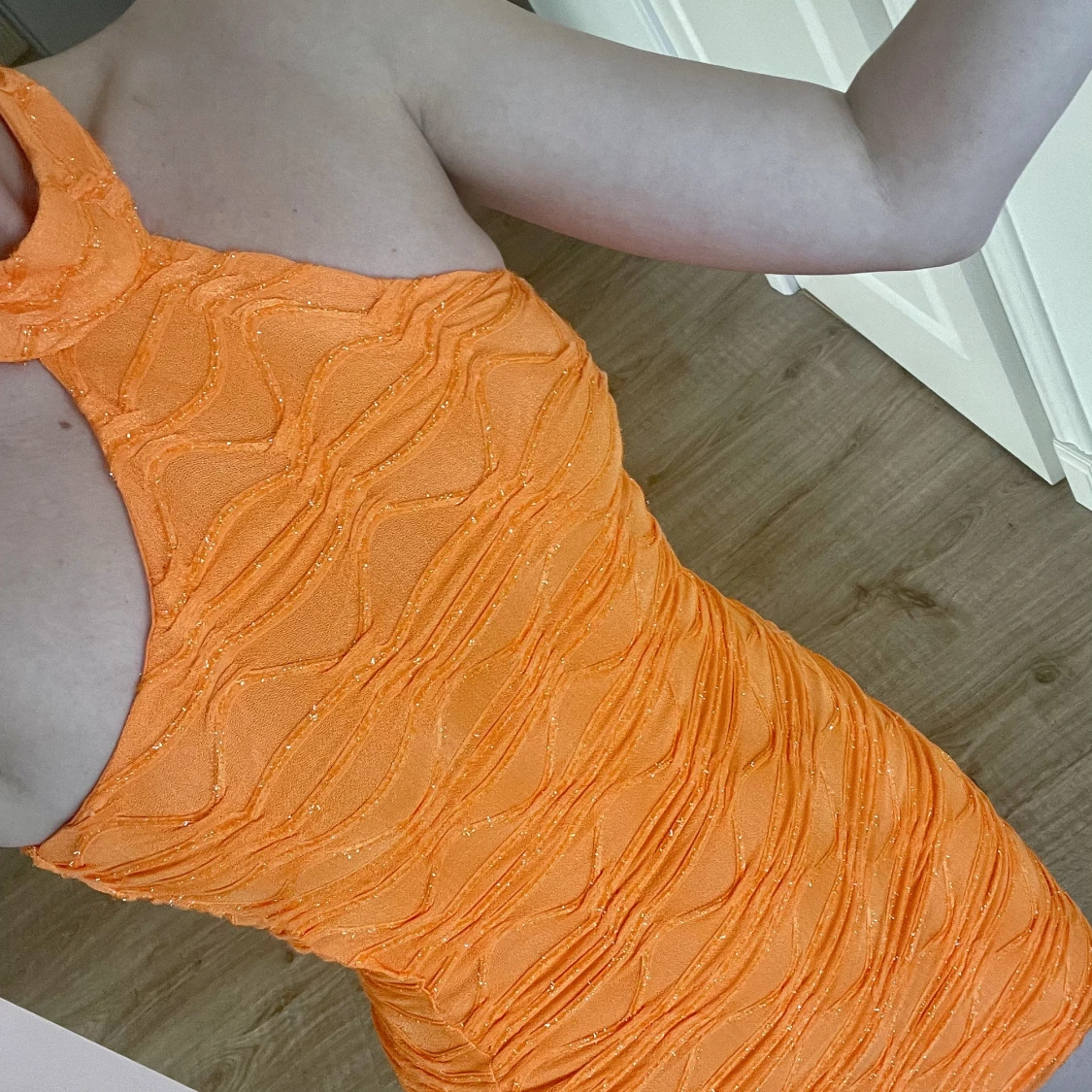 Klänning från Gina Tricot - 90