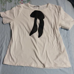 Zara tröja - Zara tröja använd fåtal gånger. Nyskick!