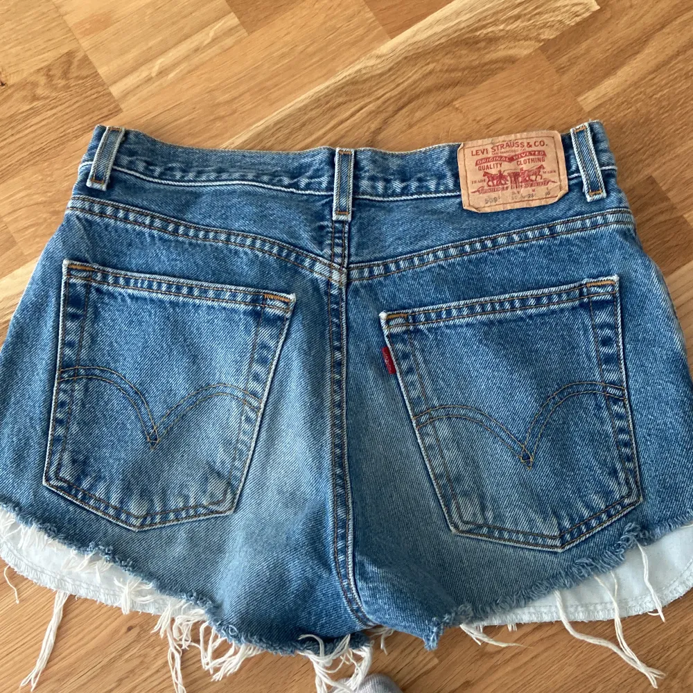 Levi’s jeansshorts loose straight 569. Shorts.