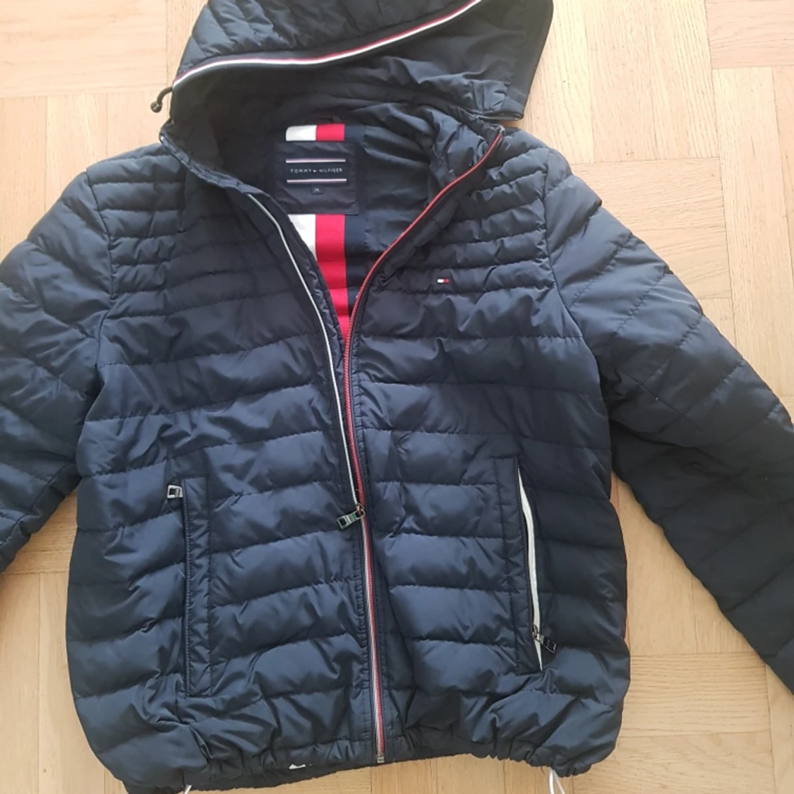 Tommy hilfiger jacka stlk: L