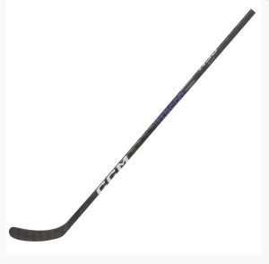 Hockey klubba ccm - Jag köpte förra årets ccm ribcor 7 pro i p28 och 70 flex  och jag gillade verkligen inte vinkeln och vill sälja den😀 knappt använd och i bra skick😀nypris 2600kr