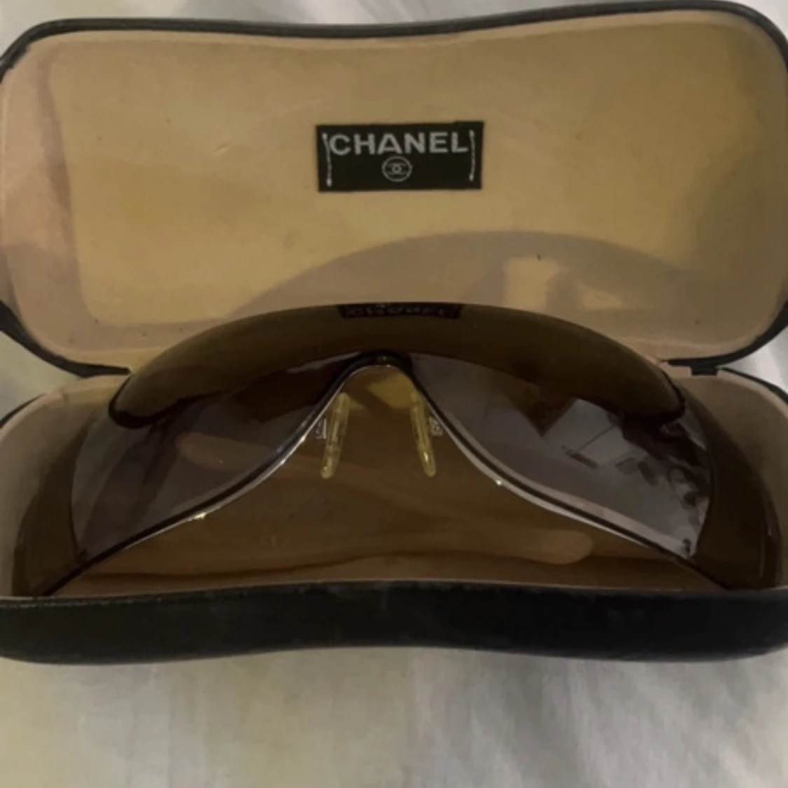 Vintage chanel solglasögon