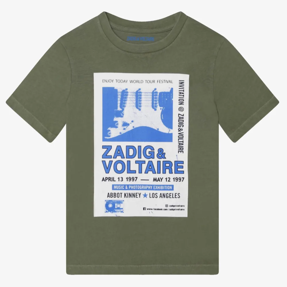 Intressekoll!! På min helt oanvända Zadig & Voltaire tröja. Köptes för 700kr.. T-shirts.