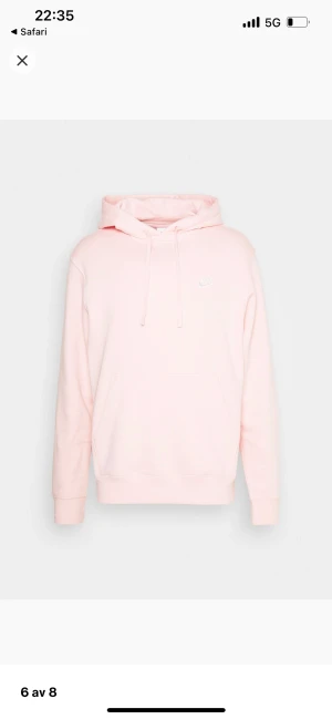 Nike hoodie rosa  - Säljer helt ny Nike hoodie storlek M säljer denna pågrund av fel storlek. 
