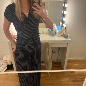 Byxdress - Jätte skön randig byxdress