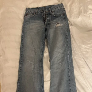 Vintage jeans - Säljer dessa as balla vintage jeansen, aldrig använda men köpt här på Plick men då dom är för små säljer jag dom!!