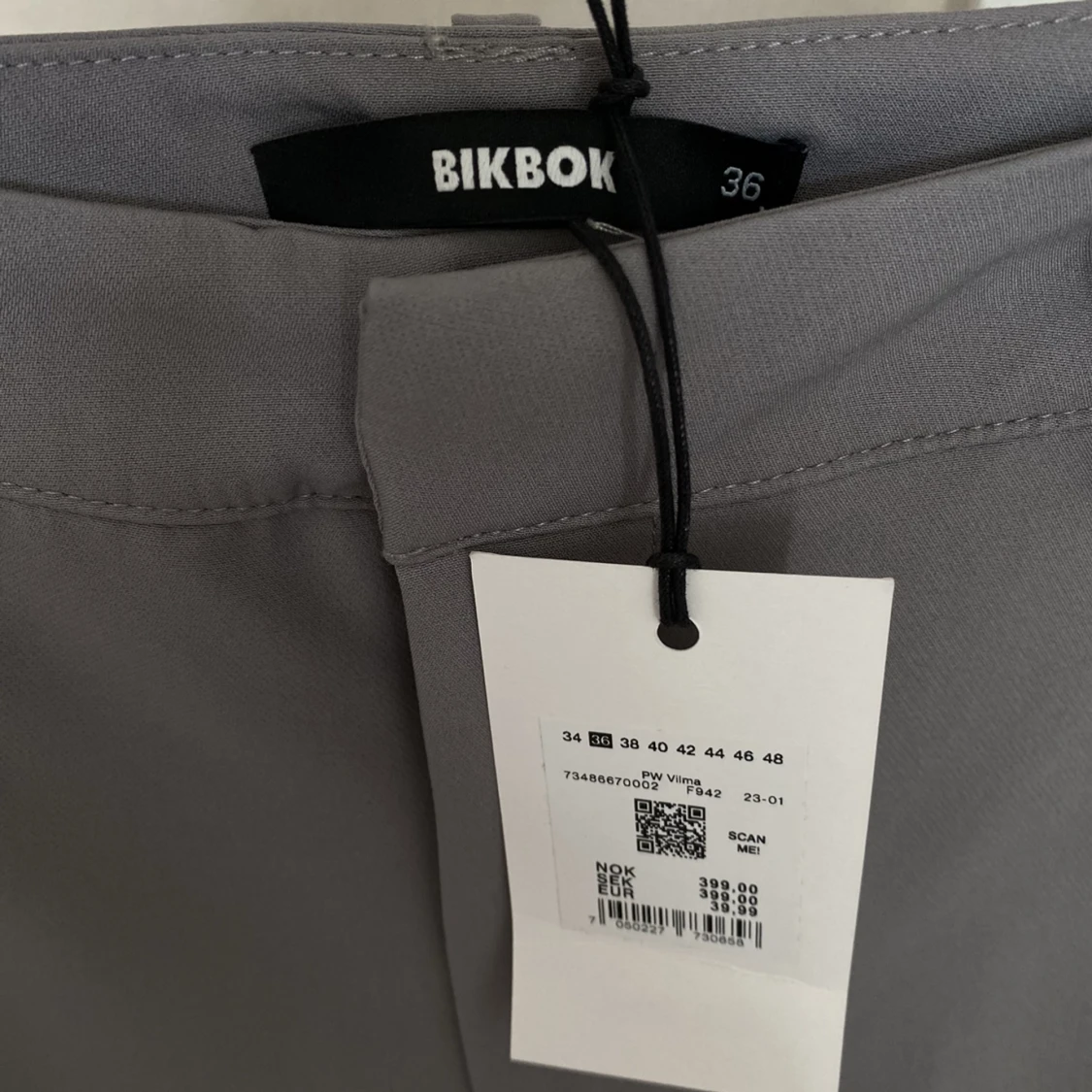 Oanvända Kostymbyxor Vilma  - 90