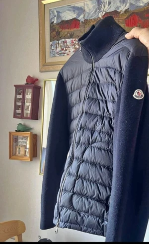 Moncler - Moncler inte till användning 