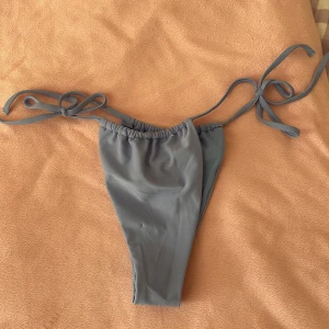 Bikiniunderdel  - Bikiniunderdel från Bikbok förra året, aldrig använd! Storlek XS! 