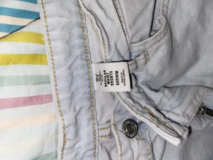 Ljusblåa shorts - Ljusblåsa shorts