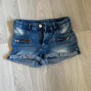 Shorts  - Superfina shorts! Mjuka och sköna! Använda men i bra skick!