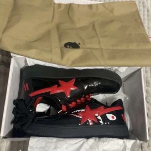 Bape skor  - Säljer mina skor för använder dom it  