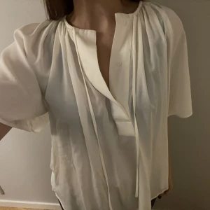 Vit blus - Vit blus💕💕