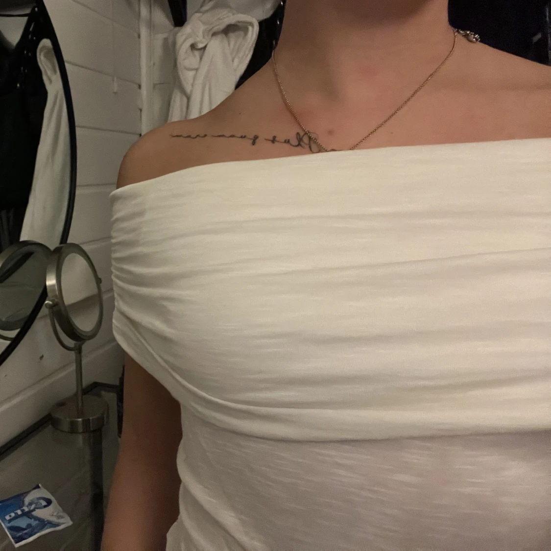 Vit off shoulder tröja - 90